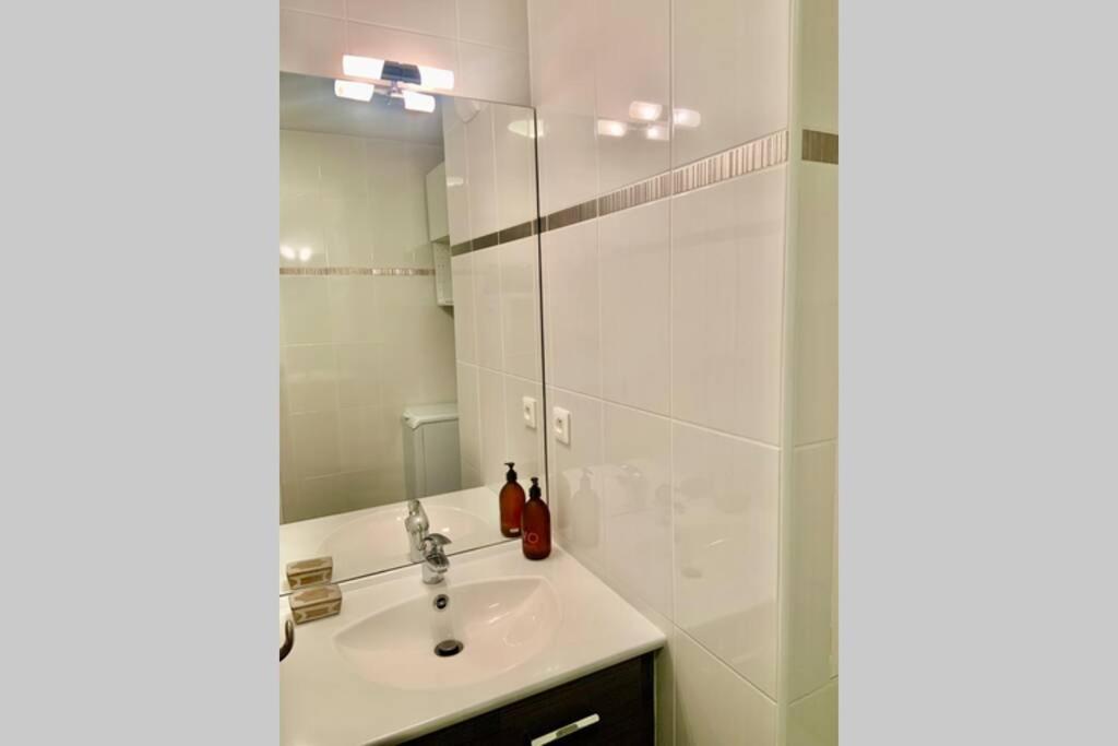 Studio 2 Adultes 2 Enfants Parcs Disneyland Paris Montévrain Exterior photo