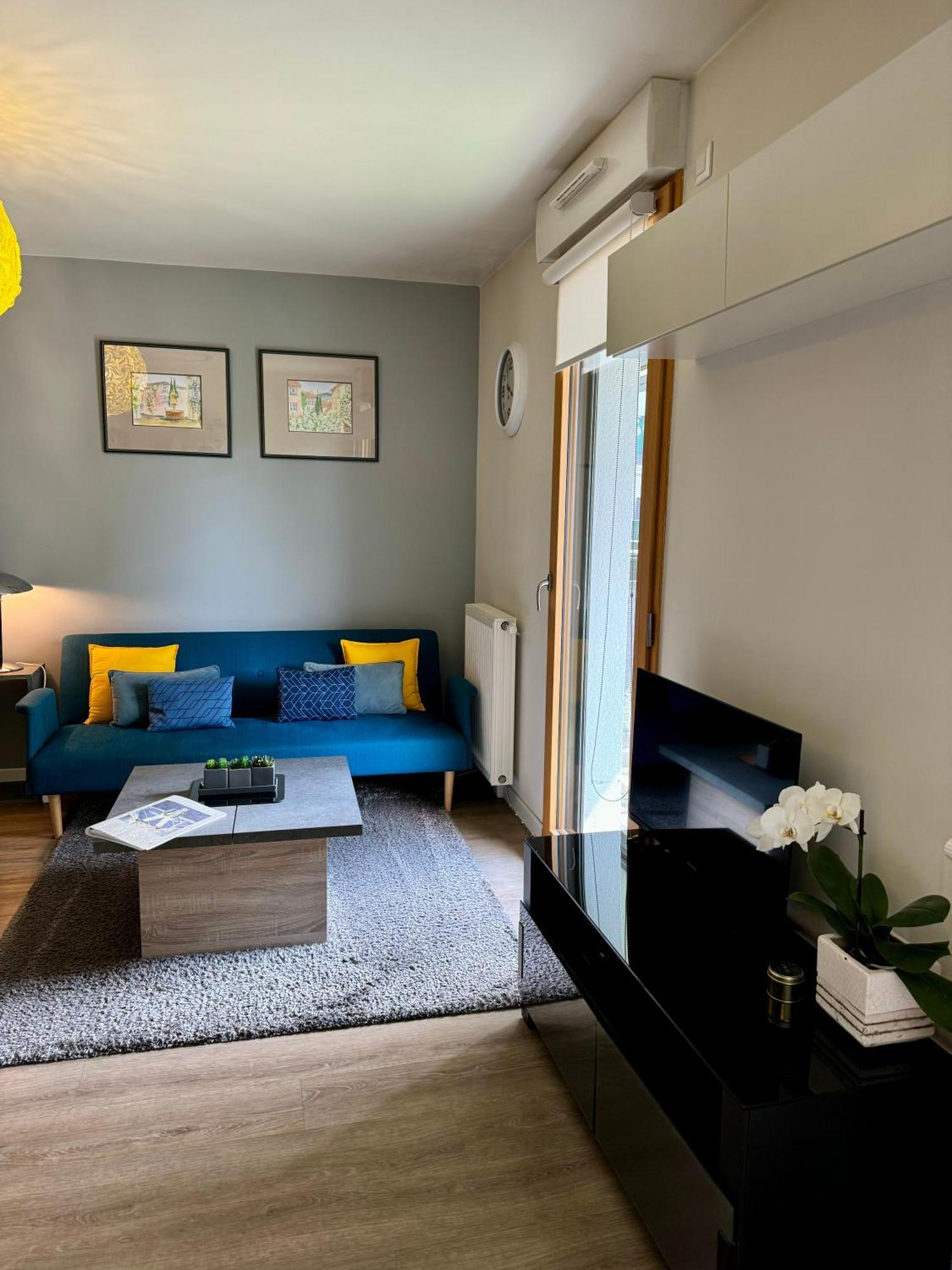 Studio 2 Adultes 2 Enfants Parcs Disneyland Paris Montévrain Exterior photo