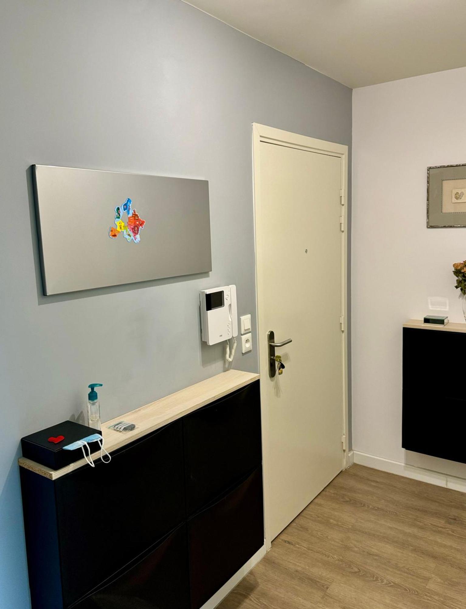 Studio 2 Adultes 2 Enfants Parcs Disneyland Paris Montévrain Exterior photo