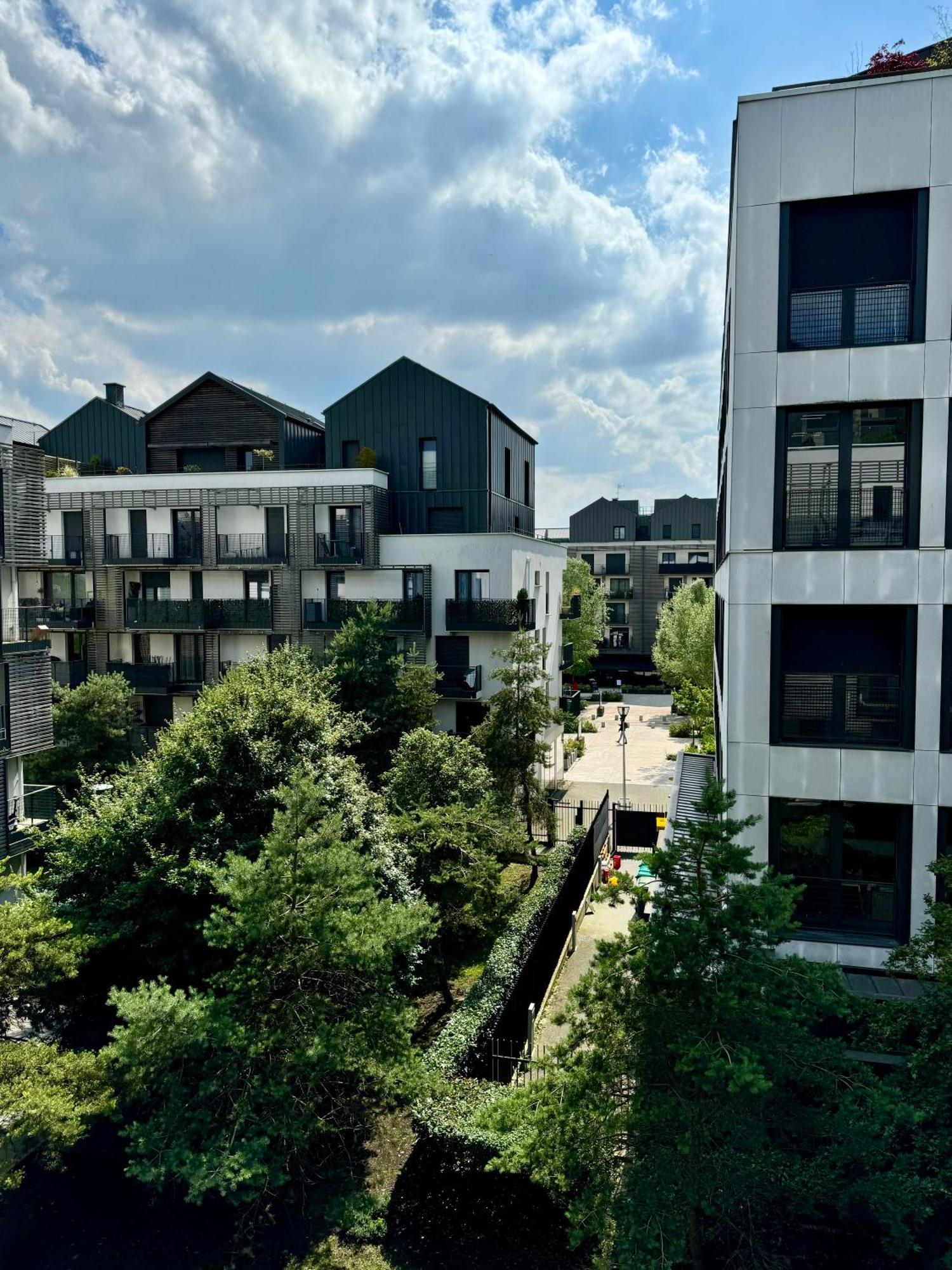 Studio 2 Adultes 2 Enfants Parcs Disneyland Paris Montévrain Exterior photo