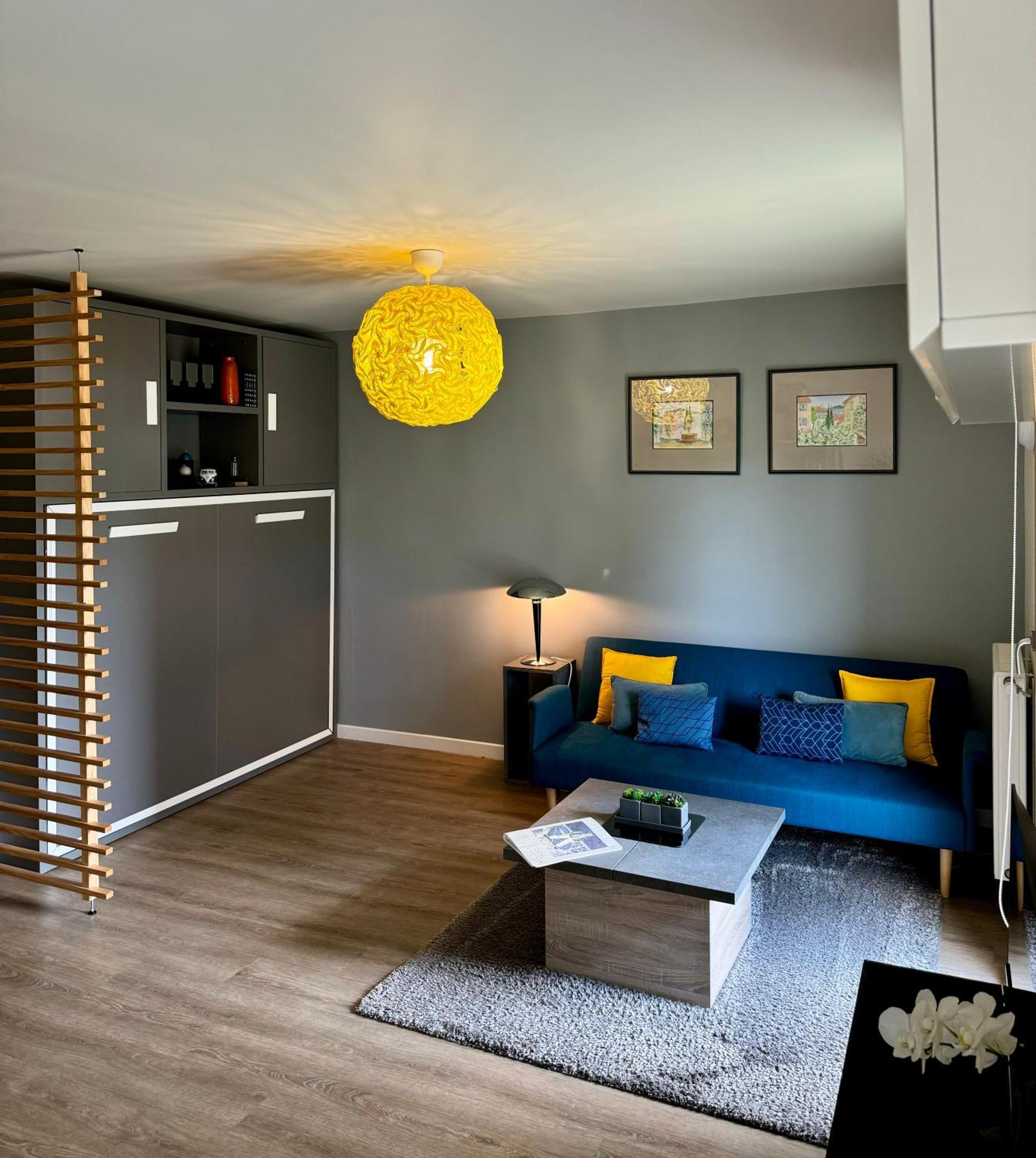 Studio 2 Adultes 2 Enfants Parcs Disneyland Paris Montévrain Exterior photo