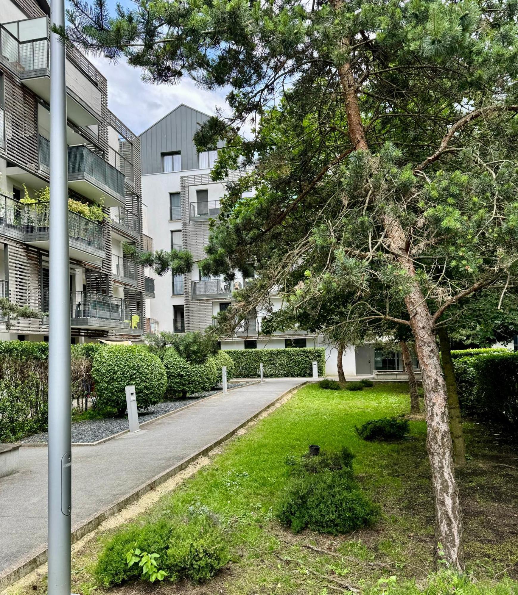 Studio 2 Adultes 2 Enfants Parcs Disneyland Paris Montévrain Exterior photo